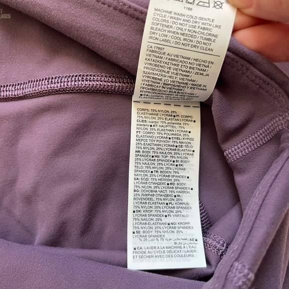 Athleta Girls High Rise Stash Your Treasures XL 14 New with tags Purple - Picture 4 of 8